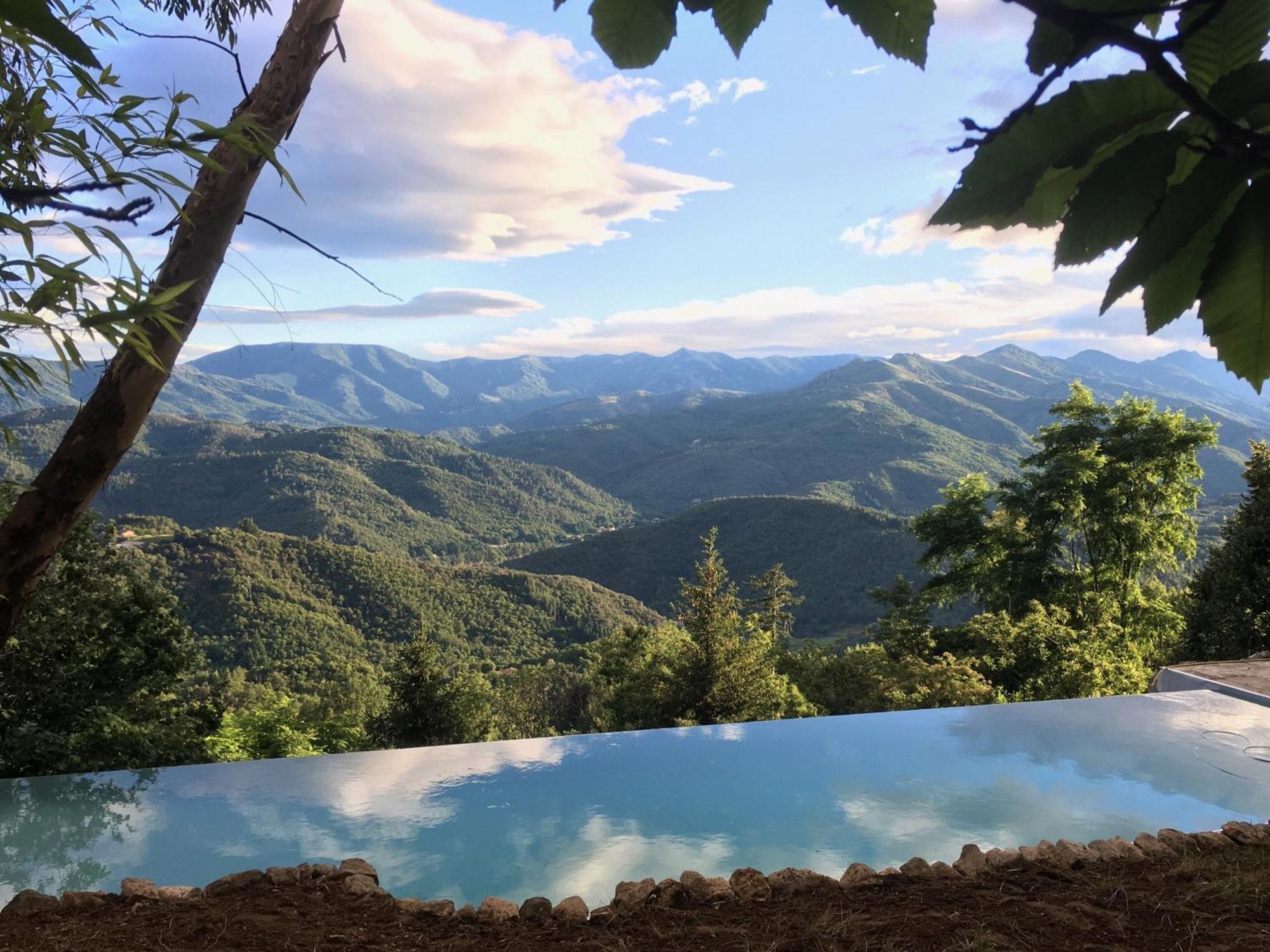 La Chataigne Perchee, Piscine Et Nature Chirols