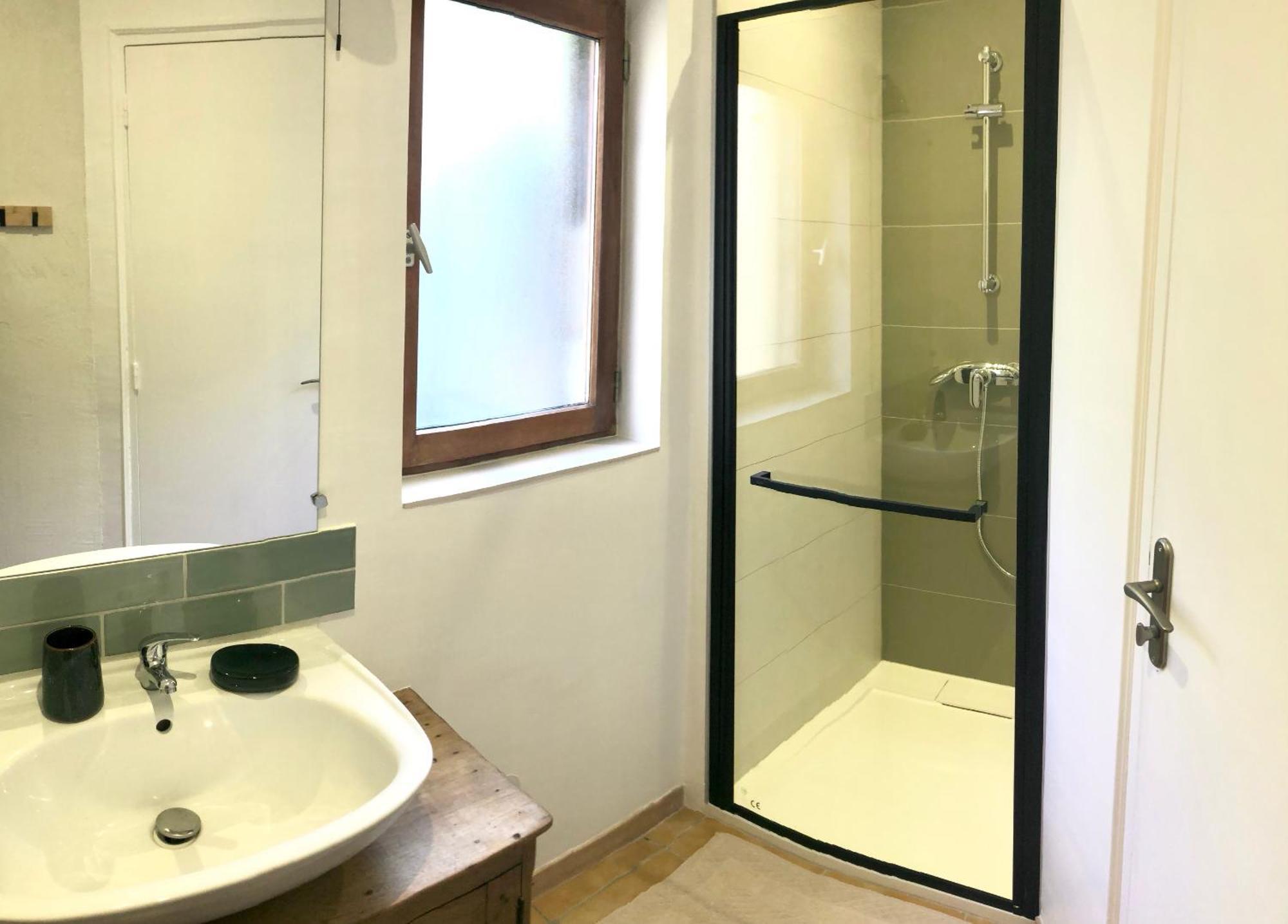 La Chataigne Perchee, Piscine Et Nature Apartment